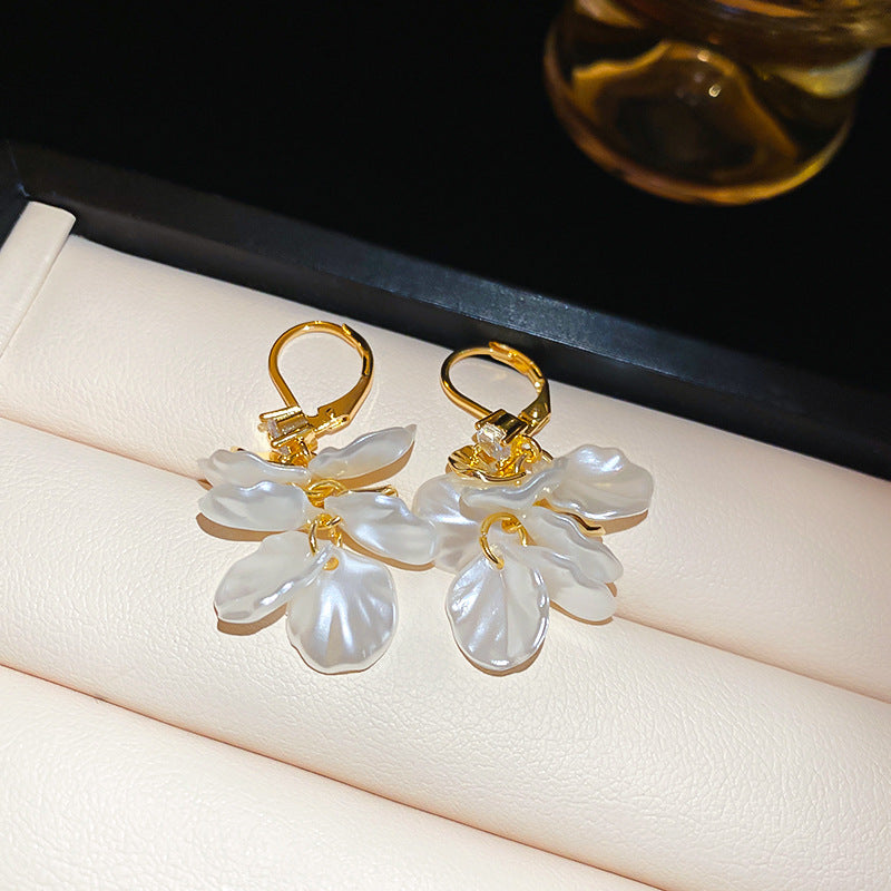 Mahrosh 18K Gold-Plated Leaf Pearl Earrings