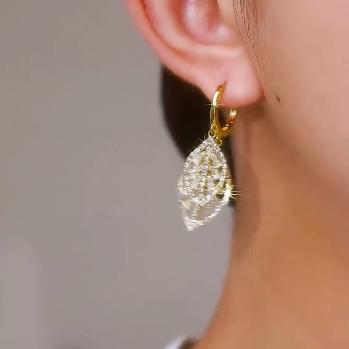 Full Diamond Leaf Earrings(gold plated)