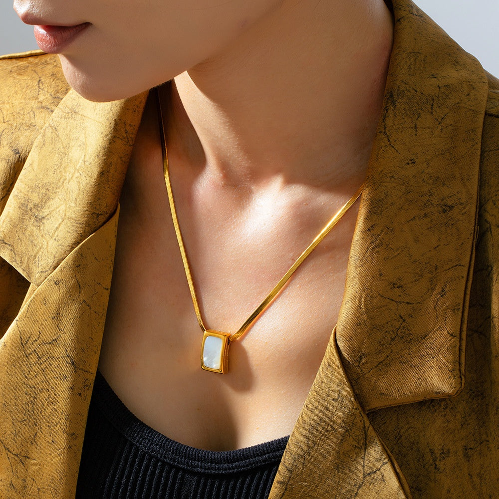 22K Gold Plated Rayna Glow Necklace